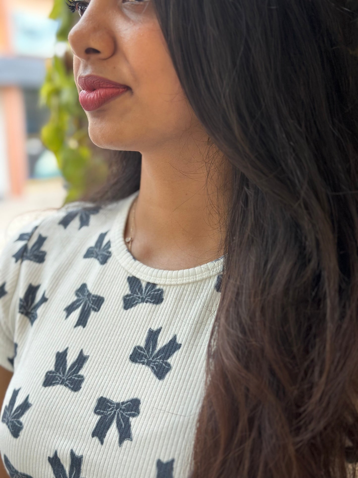 blue ribbon crop tee